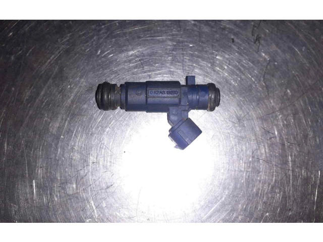 Vstřikovač 9260930009   KIA Shuma     