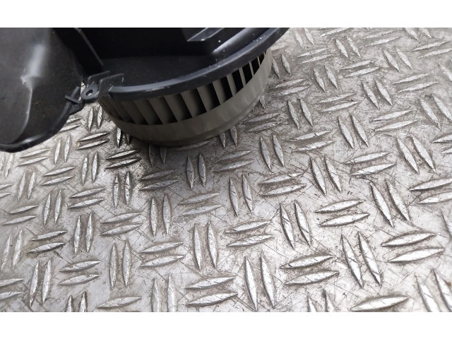 Вентилятор печки       Volvo XC90