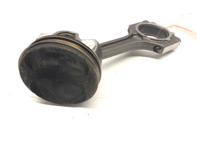 Píst G3LE Hyundai Kona I