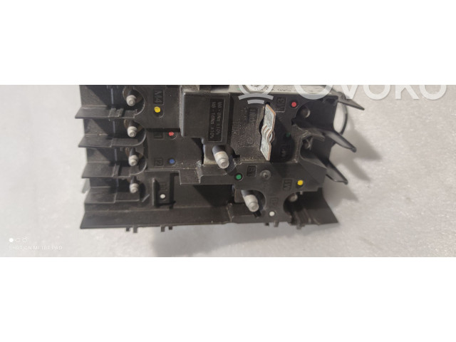 Pojistková skříňka A2225402350 Mercede-Benz S W222 2017