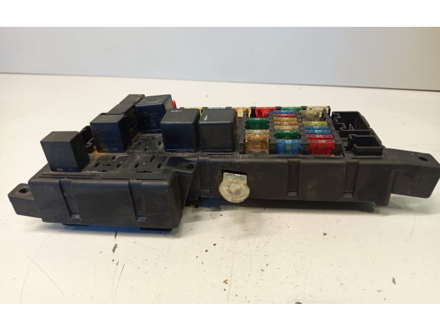 Блок предохранителей 9452993, 518322110 Volvo S60