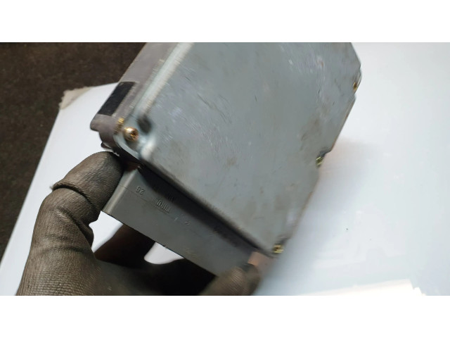 Řídící jednotka 2758005963, RF5G1881C Mazda MPV 2001