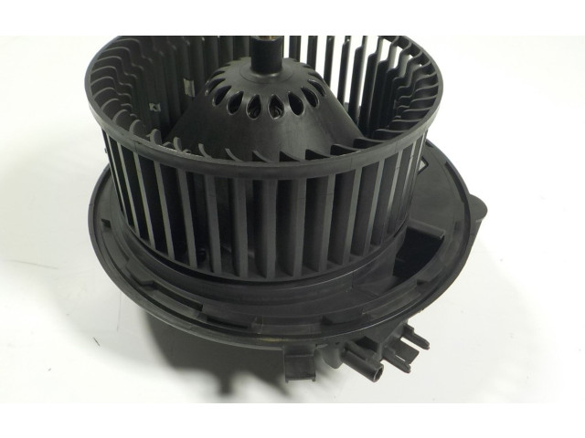 Вентилятор печки 5Q1819021E, 5Q1819021E Volkswagen Golf SportWagen