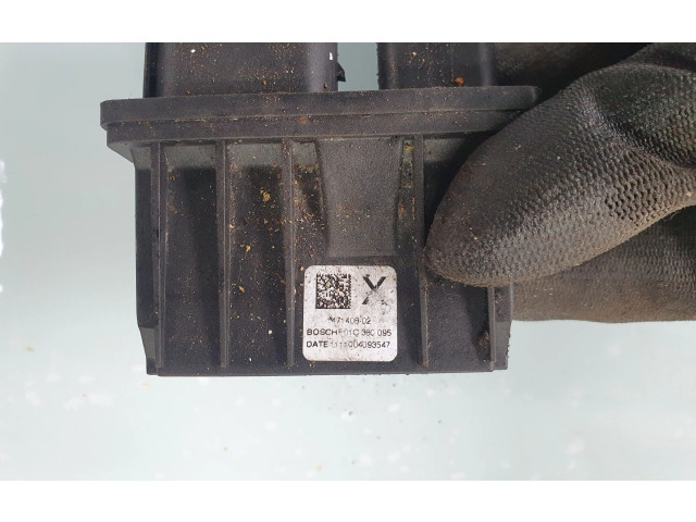 Pojistková skříňka 147140802, F01C380095 Volkswagen PASSAT B7 2012