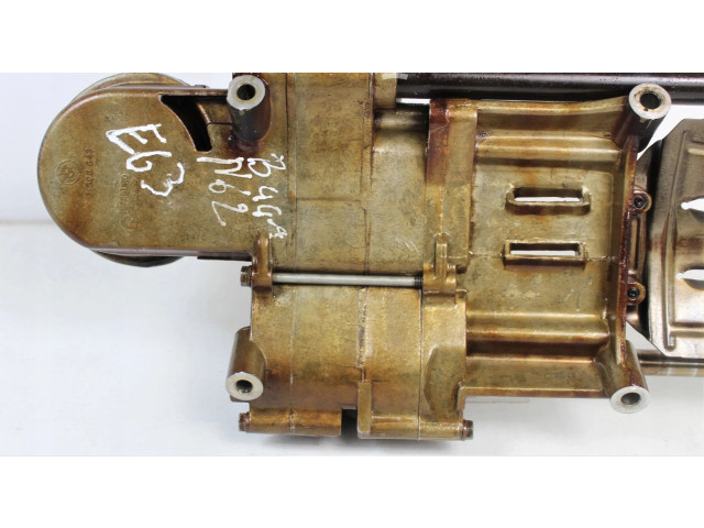 Čerpadlo oleje 7537887 BMW 7 E65 E66