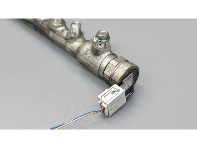 Vstřikovací lišta A502011Q Mazda 6 pro naftový motor 2.2 SH01