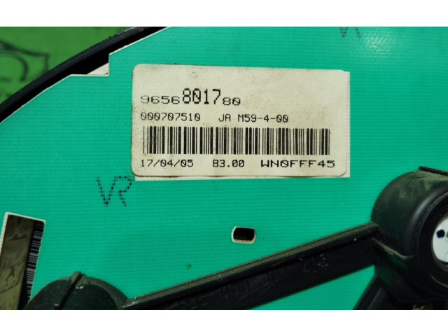 Přístrojová deska Citroen Berlingo 2005 9656801780