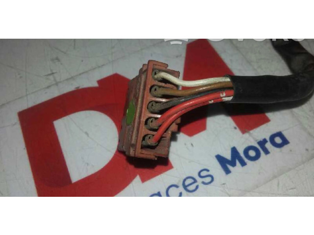 Zpětné zrcátko Peugeot 106 96223816