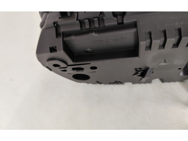 Přístrojová deska BMW X1 E84 2010 9187344, 4032150