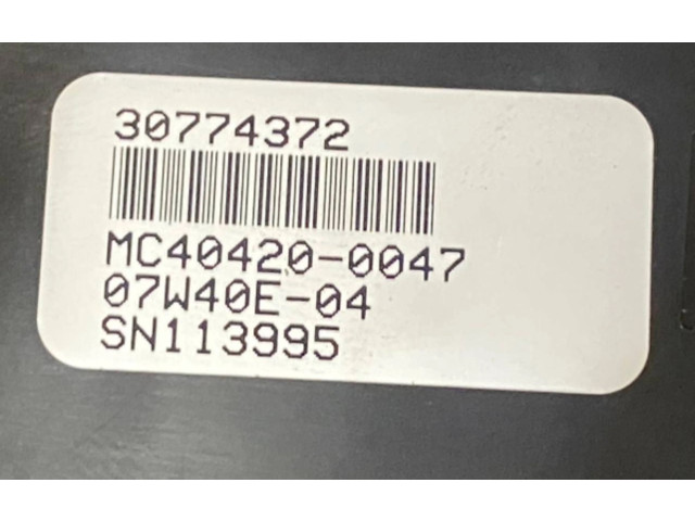 Блок управления климат-контролем 30774372 Volvo V70