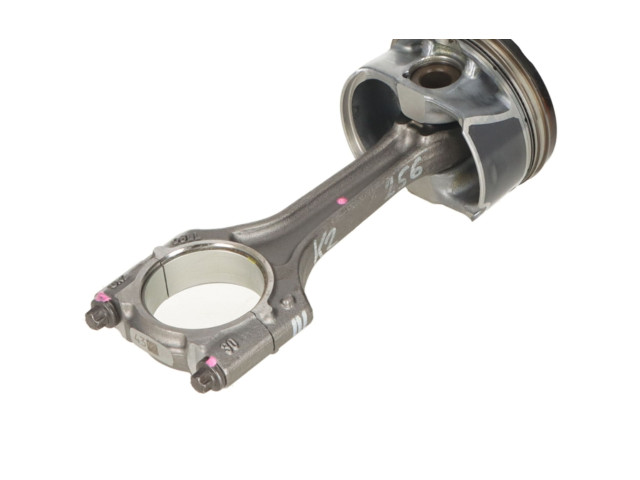 Шатун 06H198401D Audi Q3 F3