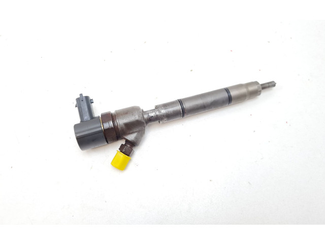 Форсунка 338002A900, 0445110320    KIA Ceed   