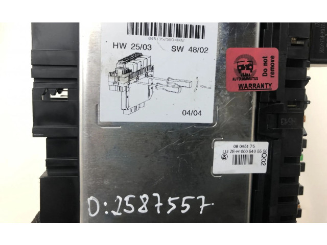 Блок предохранителей  05045139, A2305454032   Mercedes-Benz SL R230    