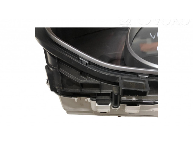 Přístrojová deska Volvo V40 Cross country 2015 769212810U, 36010098