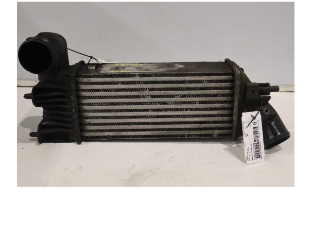 Радиатор интеркулера VALEO Peugeot 607