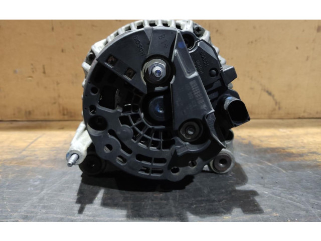 Генератор 06F903023F Volkswagen Caddy