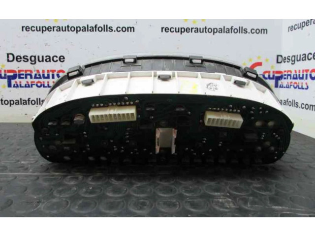 Přístrojová deska KIA Clarus