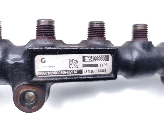 Vstřikovací lišta 9654592680 Peugeot 207 9HX(DV6ATED4)