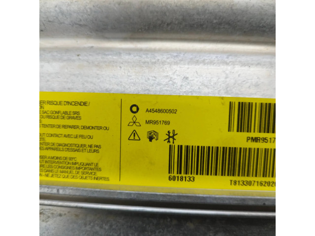 Подушка безопасности пассажира MR951769, 6018133   Mitsubishi Colt