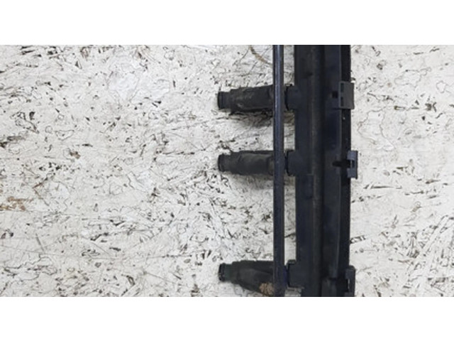 Vstřikovač 037133317N Volkswagen New Beetle pro benzínový motor 2.0