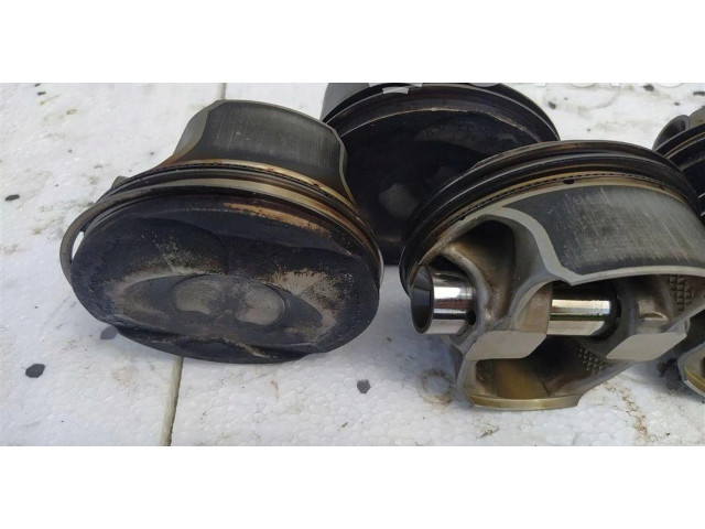 Поршень 86L134 Maserati Levante