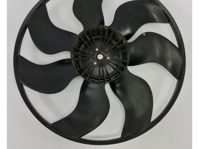 Электрический вентилятор радиаторов