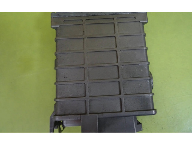 Блок управления двигателя 0285007040   Volkswagen Jetta II