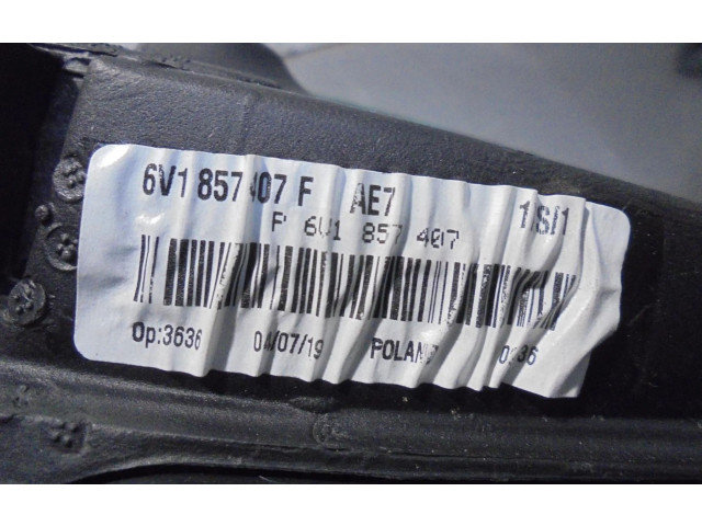 Зеркало электрическое Skoda Fabia Mk3 (NJ) 2015 - 2021 года