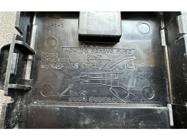 Pojistková skříňka MR142343 Mitsubishi Pajero 1995