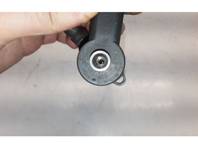 Vstřikovač 8200084534, 0445110084 Renault Vel Satis pro naftový motor 2.2