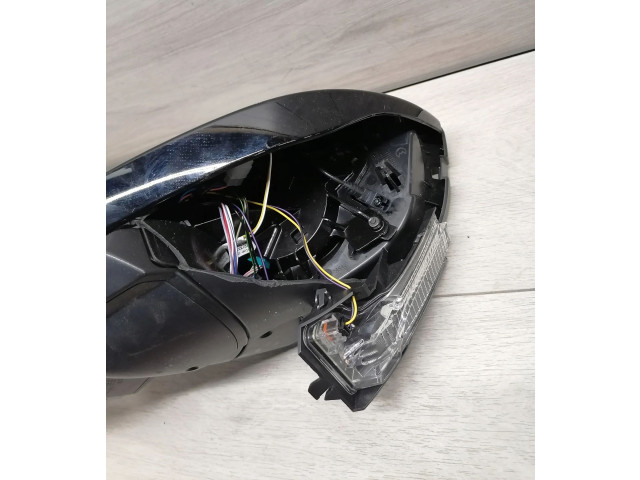 Зеркало электрическое Audi e-tron - года