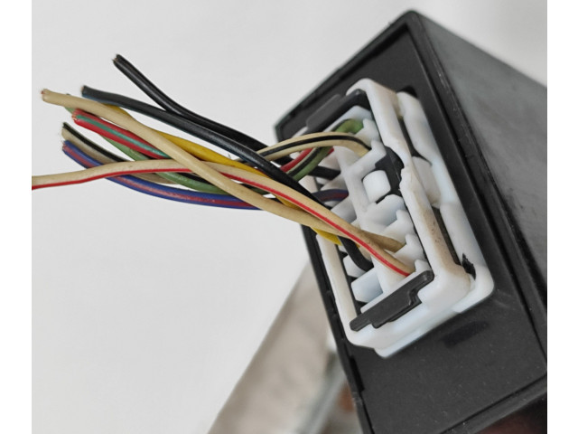 Блок управления 88035FC010   Subaru Forester SF