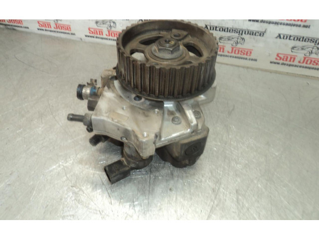 Vstřikovací čerpadlo 057145100B Audi A8 S8 D2 4D