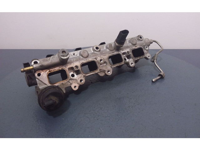 Vstřikovací lišta 03C133204AA, 03C133204AA Audi A3 S3 8P