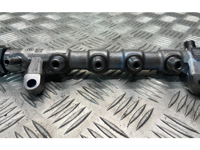 Vstřikovací lišta 03L130089Q, 5100000653 Audi A6 S6 C7 4G