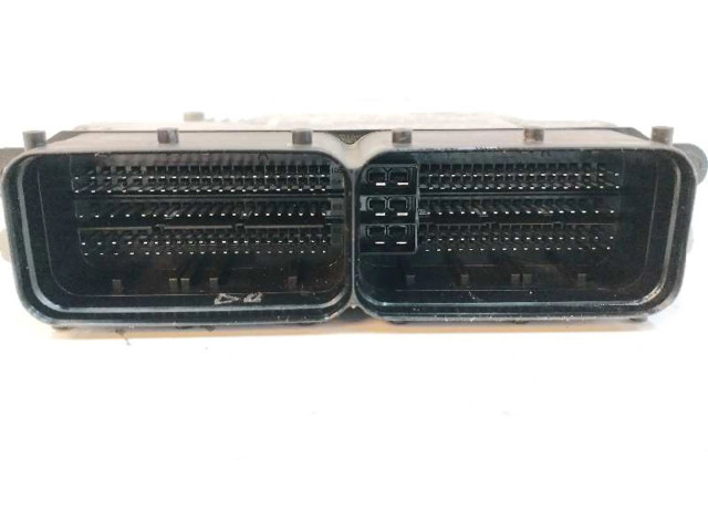 Блок управления двигателя 04L907309P, 0281031483 Audi Q3 F3