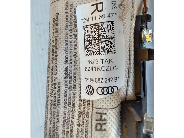 Подушка безопасности в сиденье 8R0880242B Audi Q5 SQ5