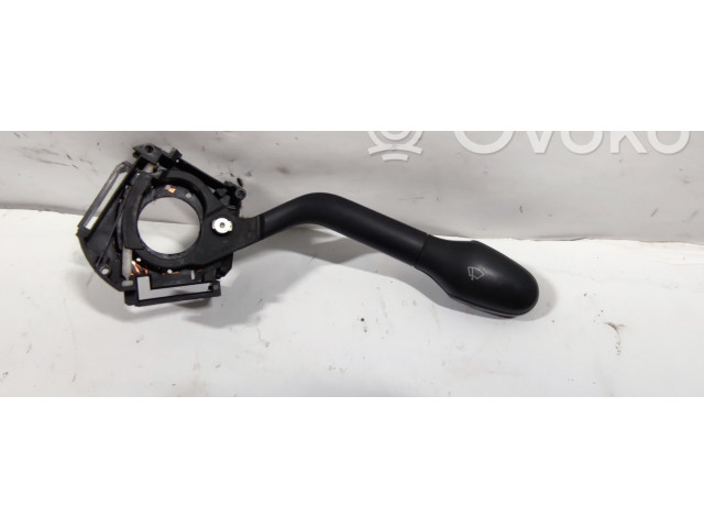 Ручка стеклоочистителей