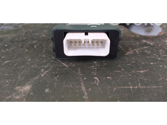 Řídící jednotka 8597060030 Toyota Land Cruiser (J120)