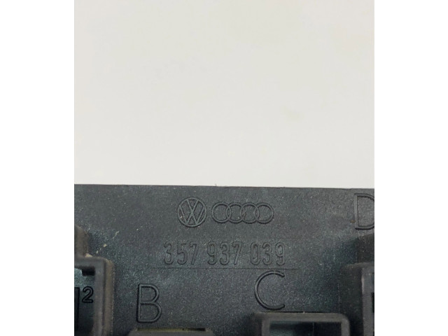 Pojistková skříňka 357937039 Volkswagen Caddy 2001