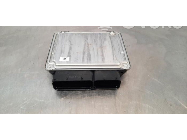 Блок управления двигателя 04C907309BP Skoda Scala
