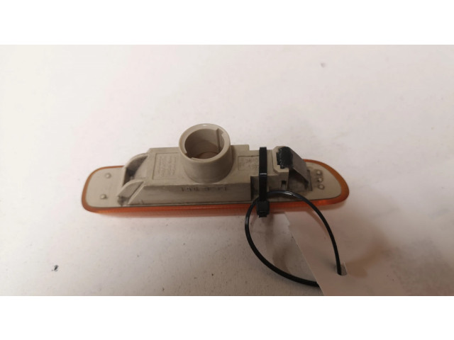 Поворотный фонарь крыла