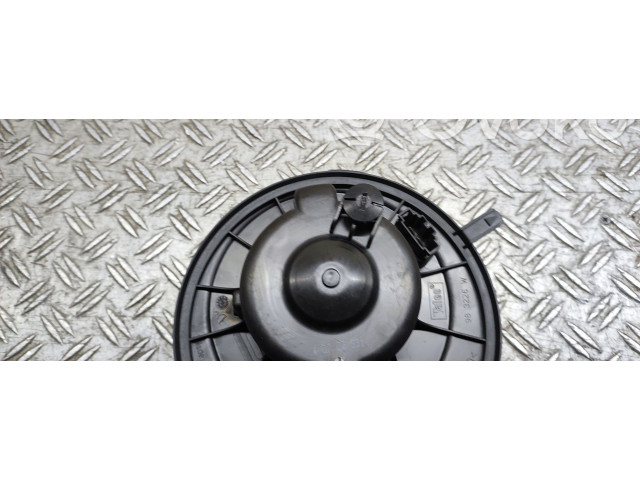 Вентилятор печки 1K1819015 Volkswagen Touran I