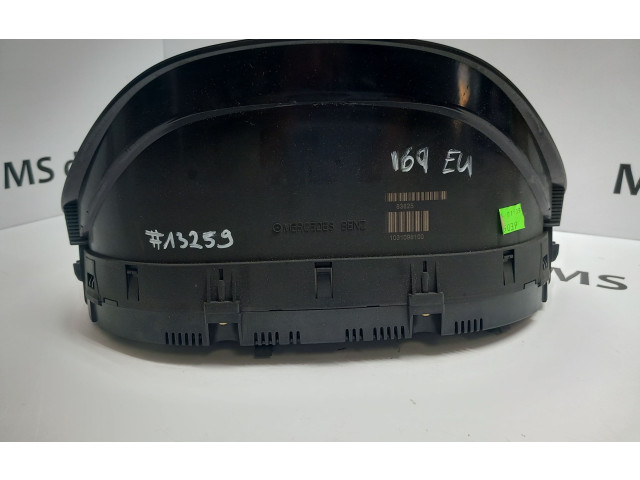 Панель приборов 1031098101   Mercedes-Benz A W169       