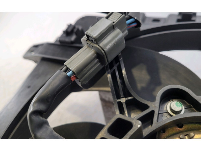 Вентилятор радиатора 1355A030 Mitsubishi Colt