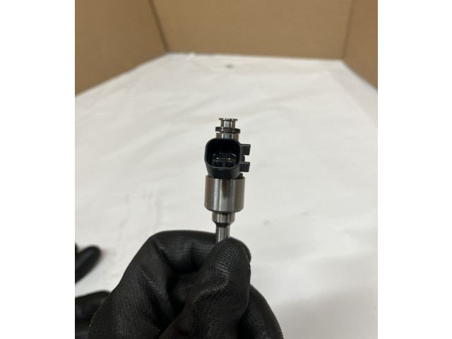 Форсунка 12647362, 12692884    Chevrolet Camaro  LGX 