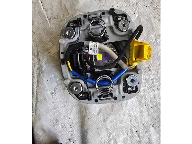 Подушка безопасности водителя 1Z0880201AR, 62218051B Skoda Yeti (5L)