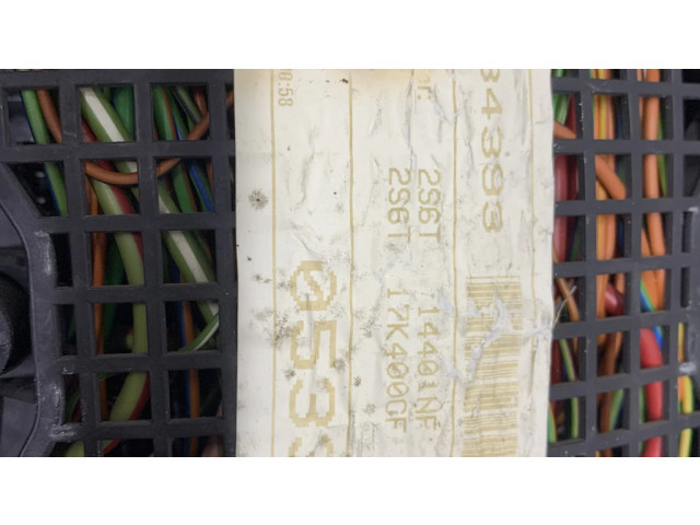 Блок предохранителей 2U84393, 2S6T14401AF Ford Fiesta