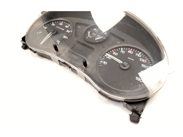 Přístrojová deska Citroen Berlingo 2009 5550013101