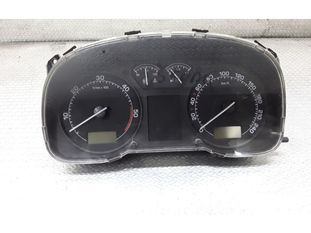 Панель приборов 1U0920811J   Skoda Octavia Mk1 (1U)       